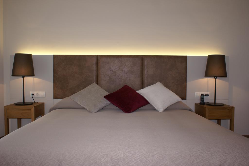 Aparthotel K Figueras Habitación foto